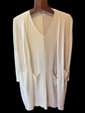 Uchuu Montreal set of long cardigan and dress white and beige size L like new